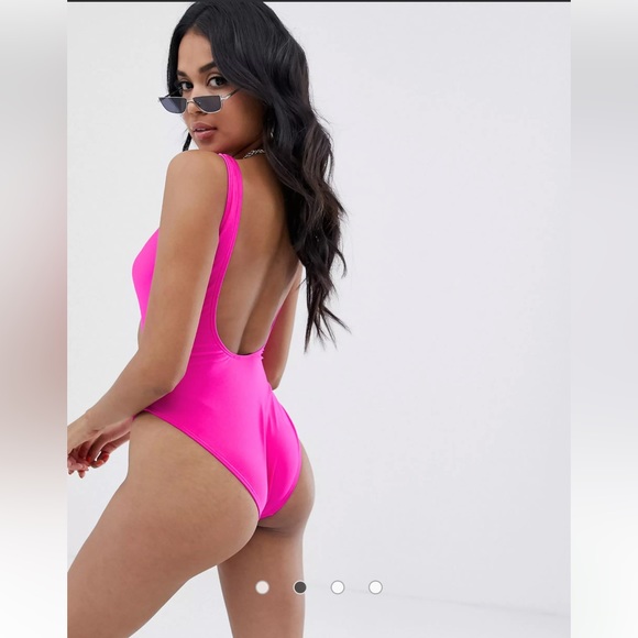 🆕 cut out bathing suit - Never worn! Size 4 - bright pink - Picture 2 of 4